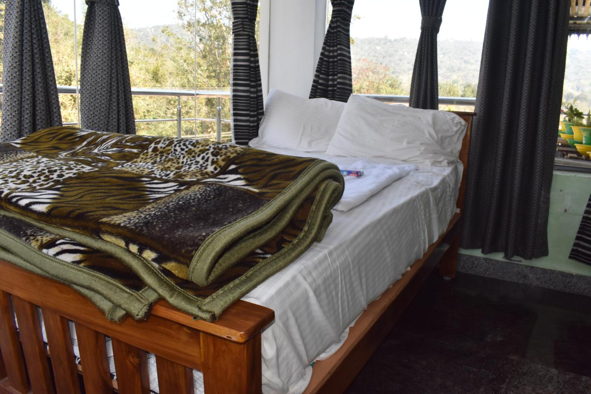 Yelagiri Goldhill Resort Exteriér fotografie