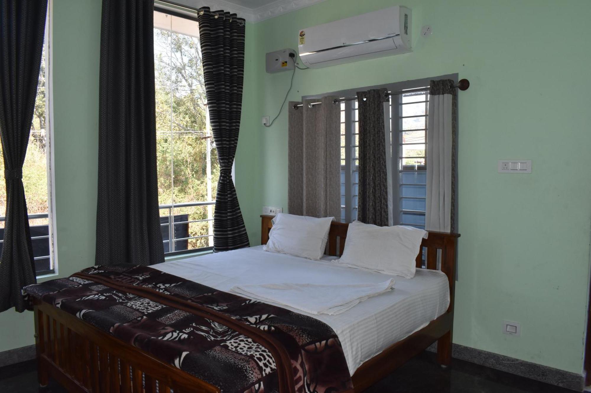 Yelagiri Goldhill Resort Exteriér fotografie