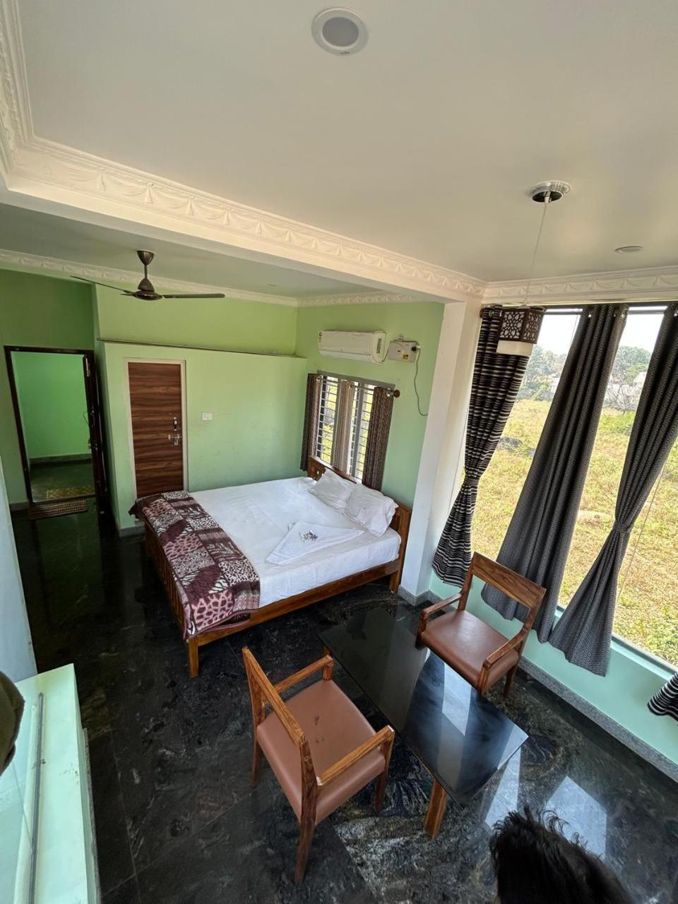 Yelagiri Goldhill Resort Exteriér fotografie