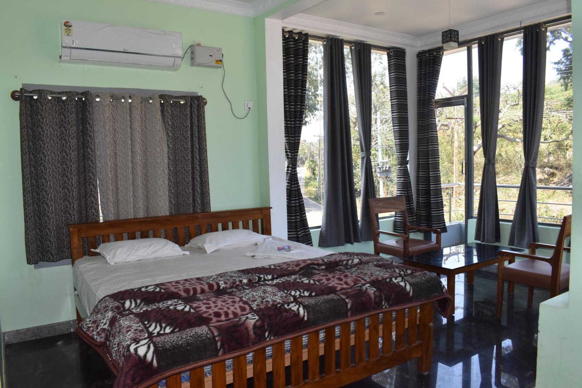 Yelagiri Goldhill Resort Exteriér fotografie
