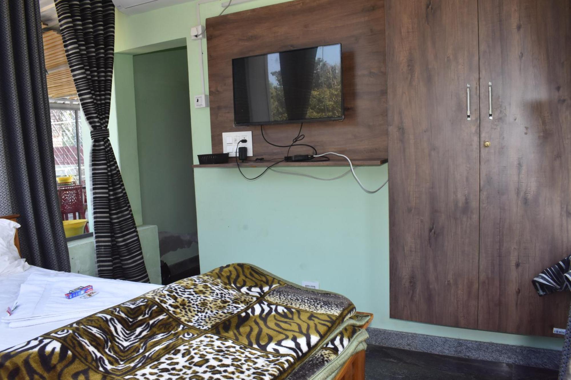 Yelagiri Goldhill Resort Exteriér fotografie